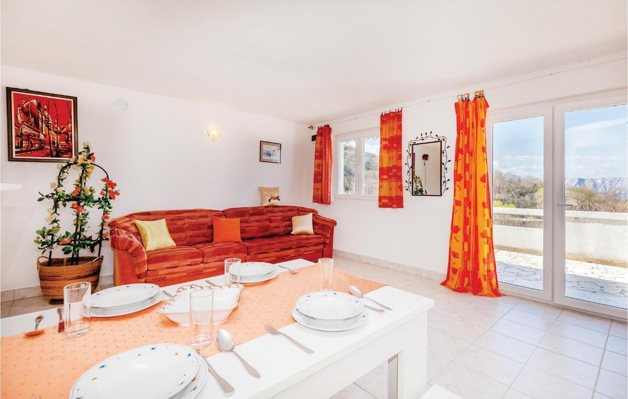 Gorgeous Apartment In Klenovica With Kitchen Ngoại thất bức ảnh